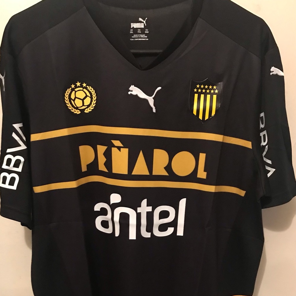BNWT Puma Penarol Third Kit - Picture 1 of 7